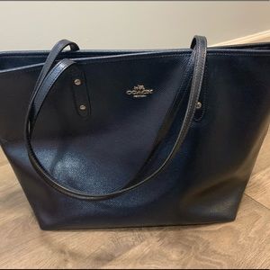 Authentic Coach Navy Blue Leather Tote Purse Bag
